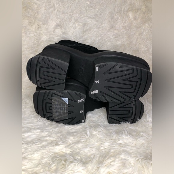 UGG Black Platform Boots size 8 NWOT - Picture 7 of 13